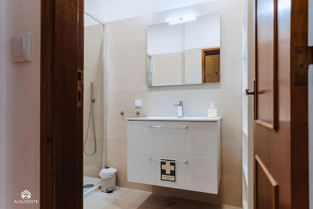 Apartamento Miramar - Piscina E Bbq Santa Cruz  Zewnętrze zdjęcie